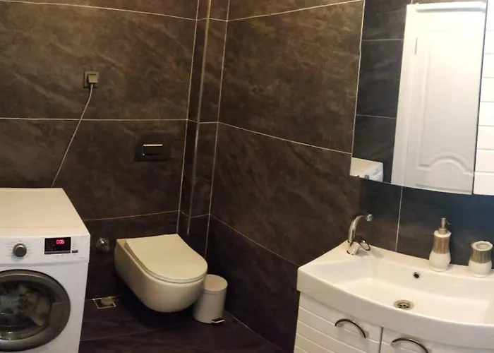 Guendogan Koyu Havuzlu Site Willa Bodrum