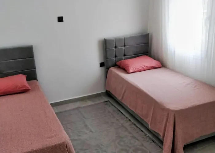 Guendogan Koyu Havuzlu Site Villa Bodrum