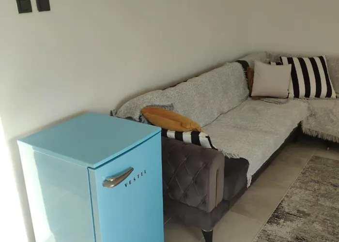 ヴィラ Guendogan Koyu Havuzlu Site *